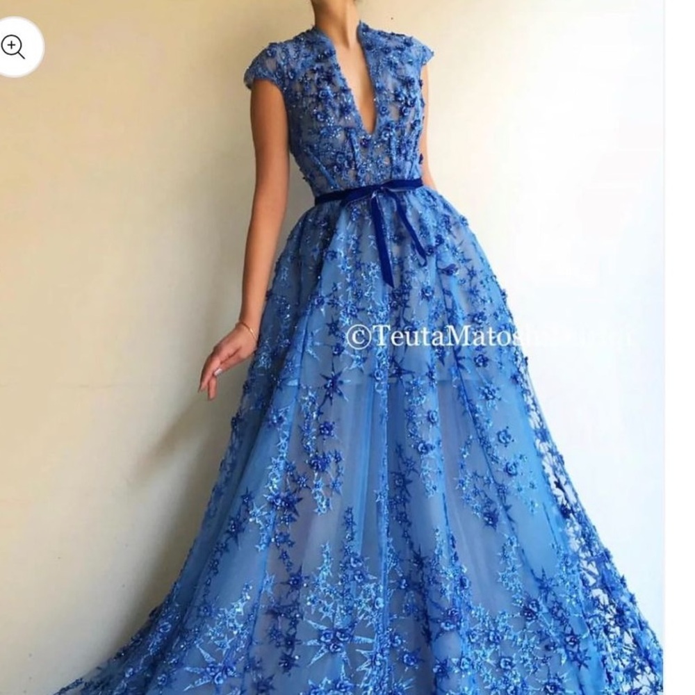 Cerulean Lace Gown stunning evening gown - Picture 3 of 9